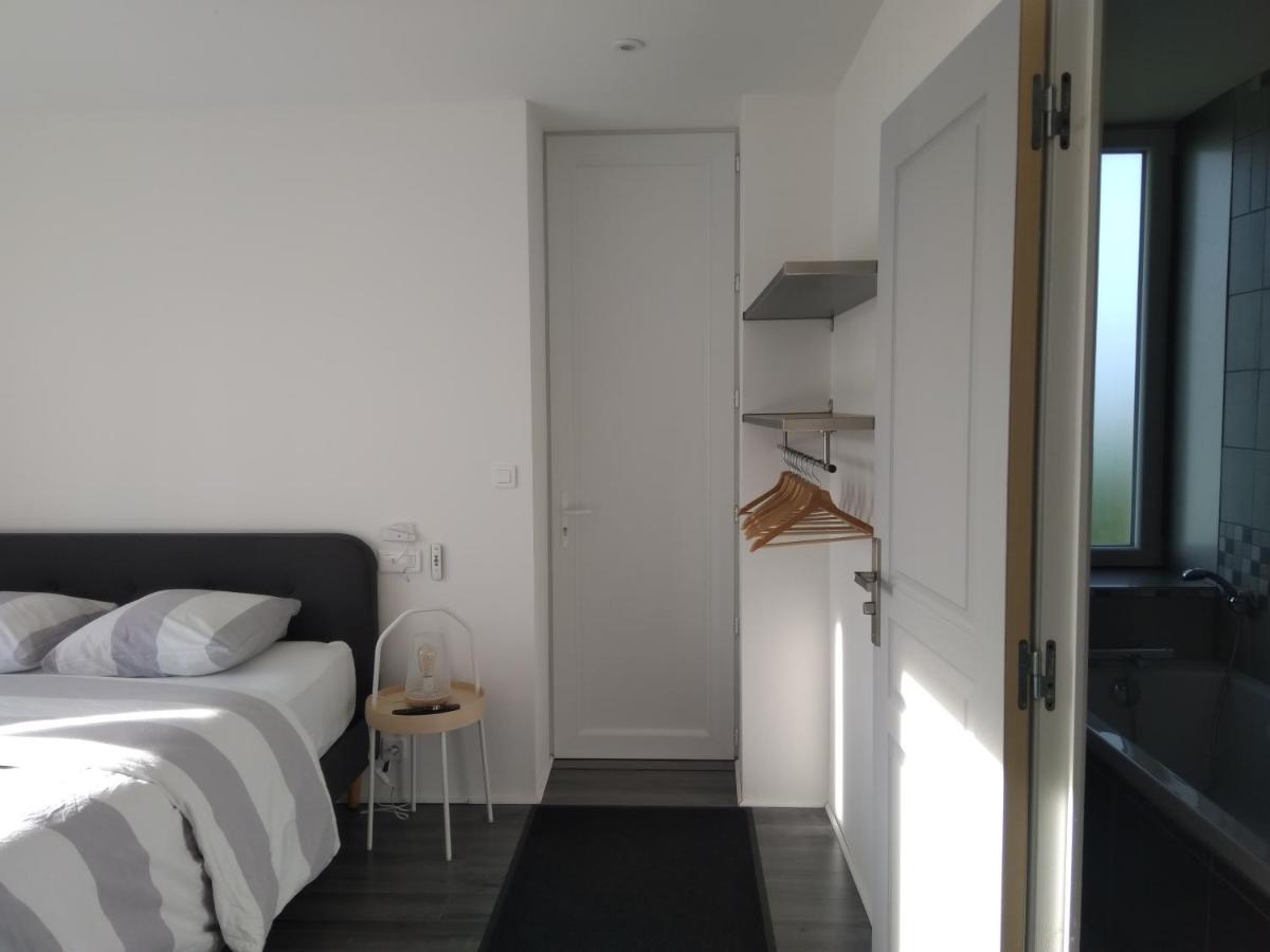 Holiday home Les Du Chateau De Passille Parigne