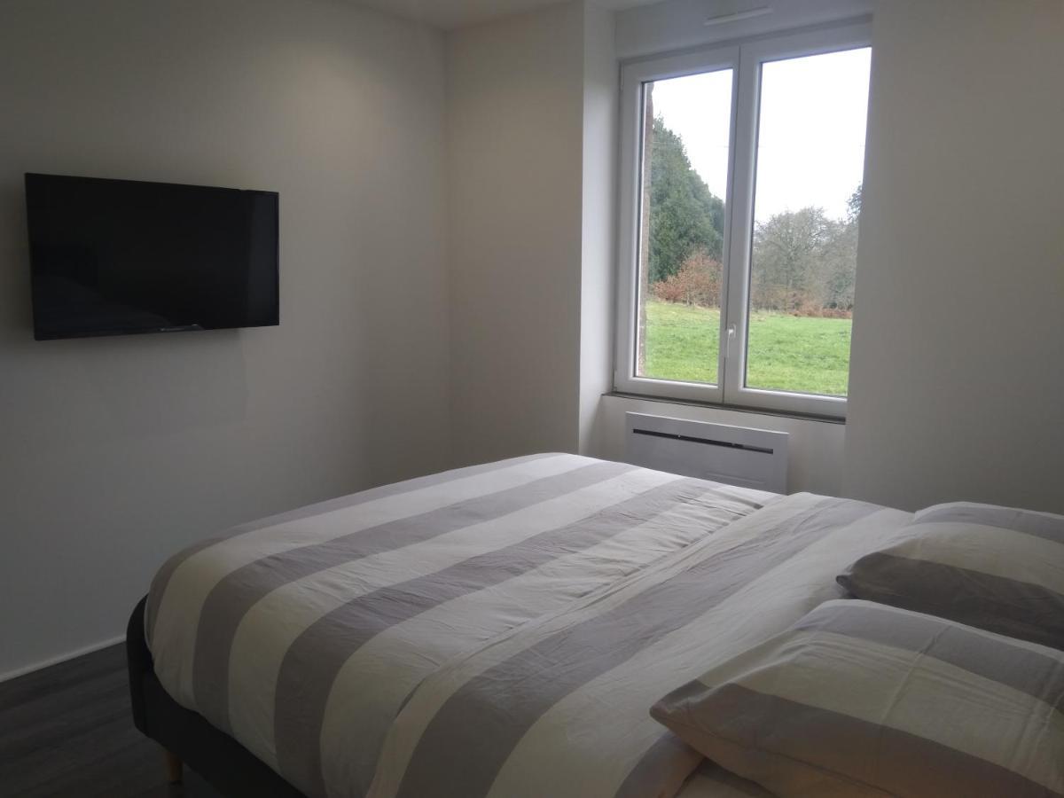 Holiday home Les Du Chateau De Passille Parigne